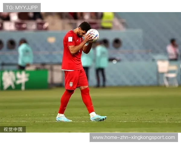 波尔图塔雷米背身做球助攻队友推射成功：控场与装备如何共同成就胜利