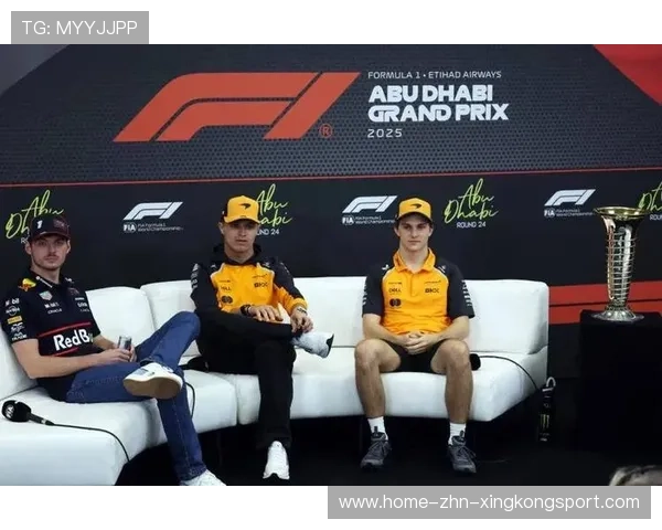 诺里斯不满队友